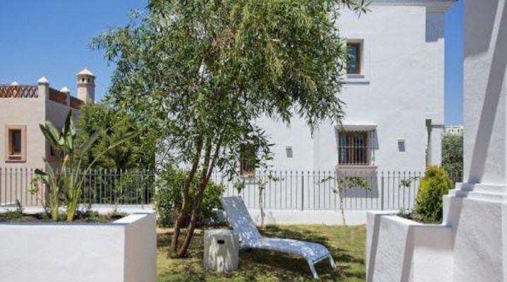 Andalusian style villa, La Resina Golf, Estepona