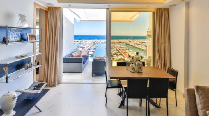 Amazing apartment in frontline beach position in Puerto Banus